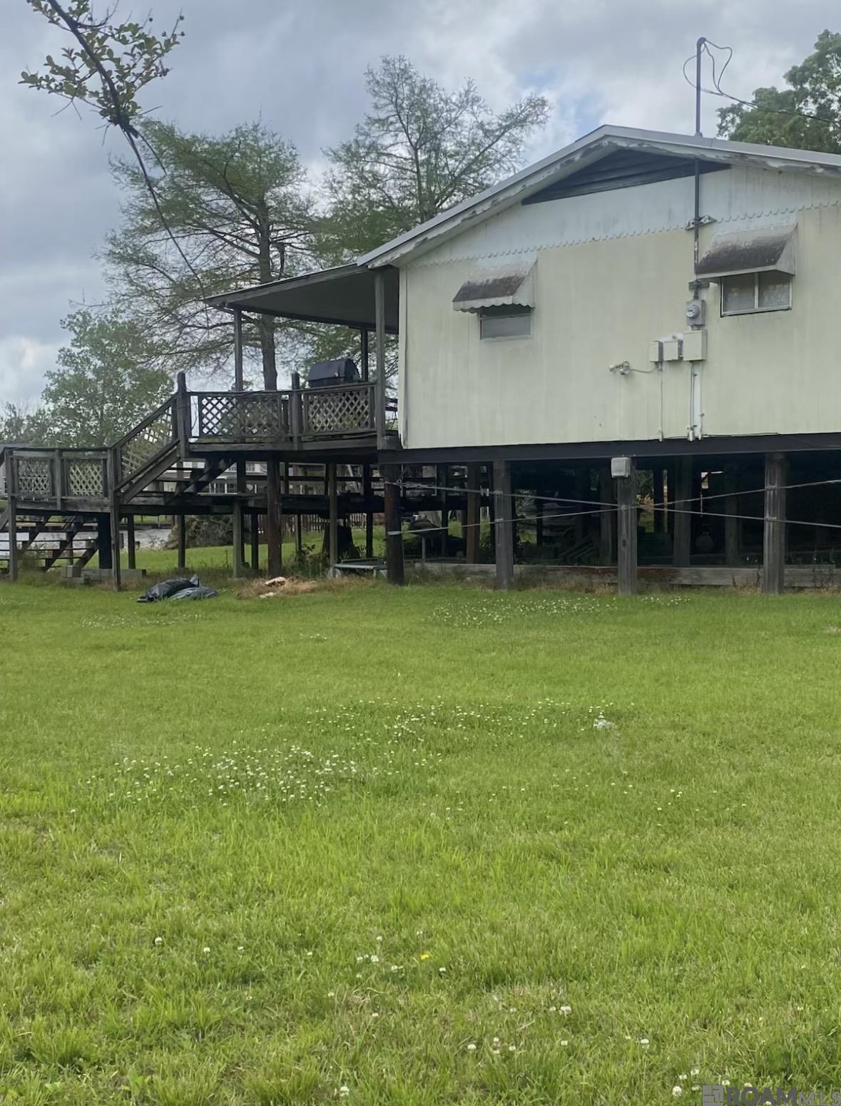 Residential in St Amant 5