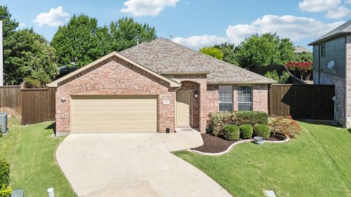 3900 Ironstone Ln, McKinney, TX, 75070-6286 | Card Image