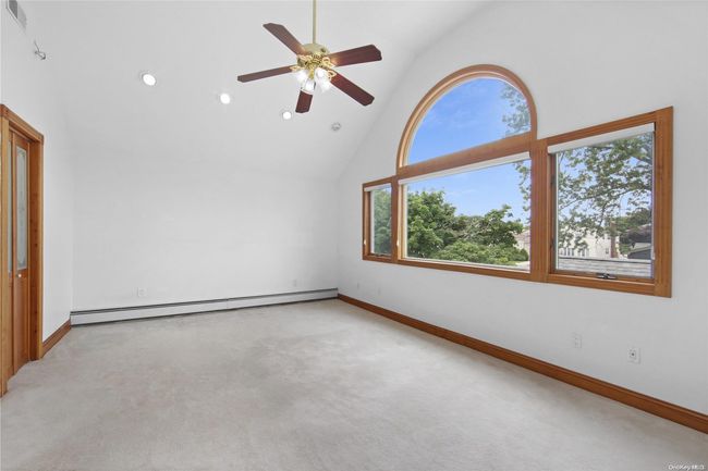 2 Park Pl, House other with 3 bedrooms, 3 bathrooms and null parking in Williston Park NY | Image 11