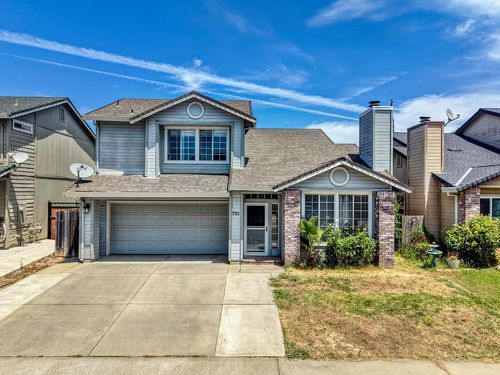 781 Wicker Way, Galt, CA, 95632-3606 | Card Image