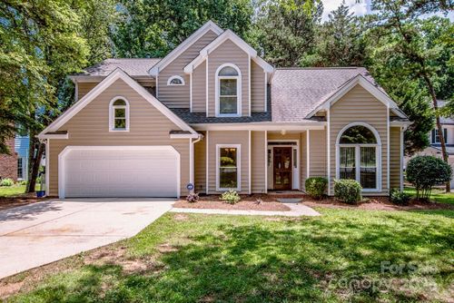 169 Southhaven Dr, Mooresville, NC, 28117-7563 | Card Image