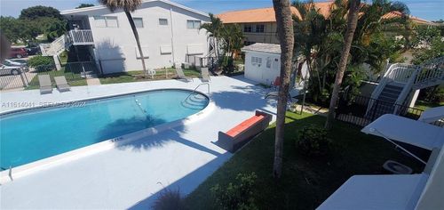 209-1920 Ne 51st Ct, Fort Lauderdale, FL, 33308-3717 | Card Image