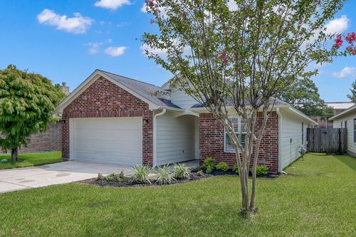 122 Snug Harbor Dr, Montgomery, TX, 77356-9044 | Card Image