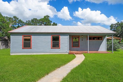 107 W Holland Street, San Marcos, TX, 78666 | Card Image