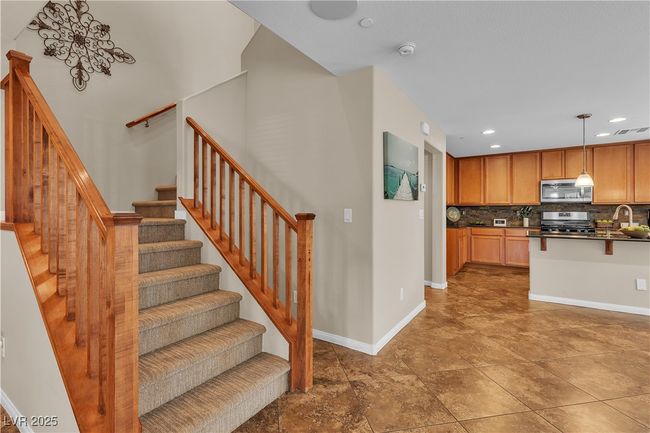 2376 Via Firenze, Townhouse with 3 bedrooms, 3 bathrooms and null parking in Henderson NV | Image 7