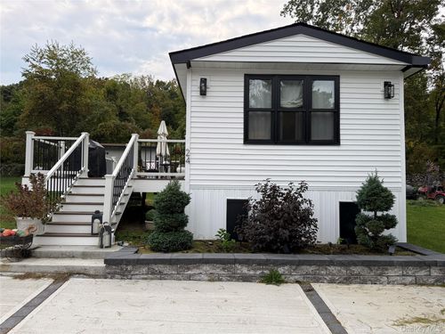 2 Walnut Park Lot 24 Lane, Marlboro, NY, 12547 | Card Image