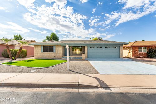 7929 E Lakeview Ave, Mesa, AZ, 85209-5009 | Card Image