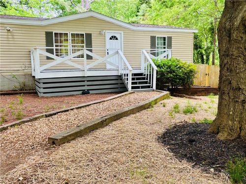 8 Dixie Dr, Stockbridge, GA, 30281-4418 | Card Image