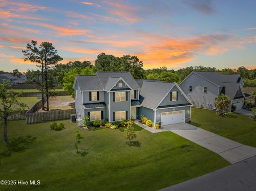 926 Needlerush Rd, Sneads Ferry, NC, 28460-5401 | Card Image