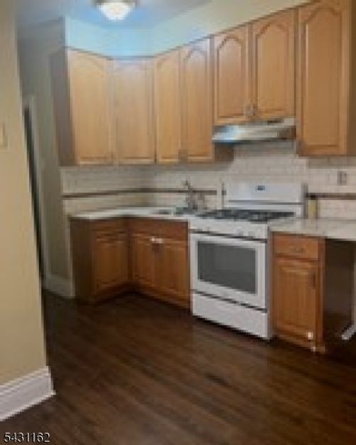 434 Brook St, Linden, NJ, 07036-4108 | Card Image