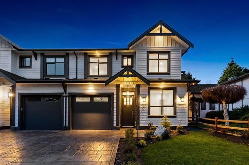 {{alt}} | Card Image