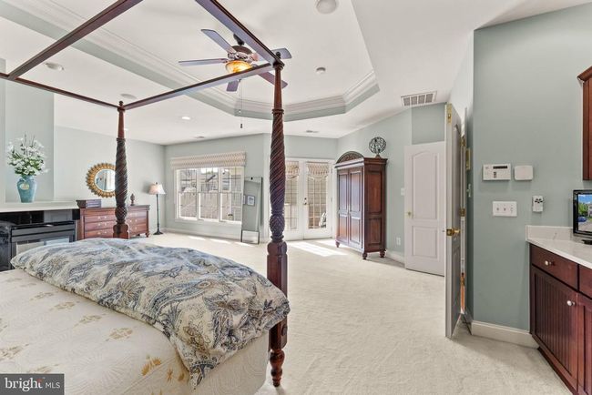 18985 Coreopsis Ter, Townhouse with 3 bedrooms, 4 bathrooms and null parking in LEESBURG VA | Image 40