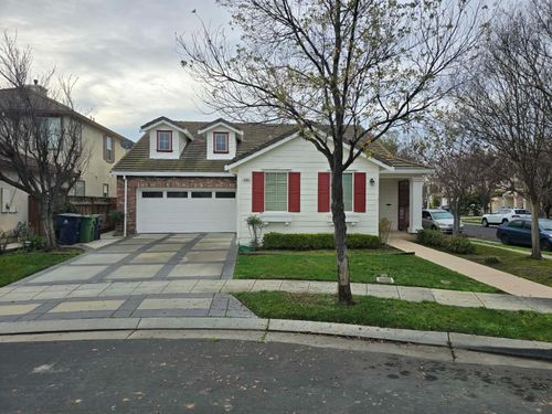 360 Collins Ct, Mountain House, CA, 95391-1042 | Card Image