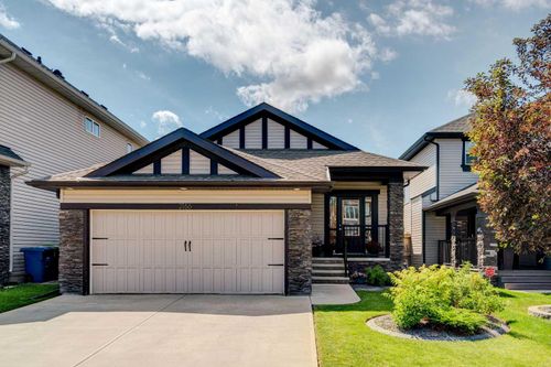 2166 Hillcrest Green Sw, Airdrie, AB, T4B3W1 | Card Image