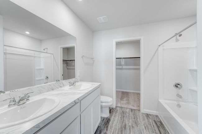 335 Northpointe Ave, House other with 5 bedrooms, 3 bathrooms and 2 parking in La Grange TX | Image 31