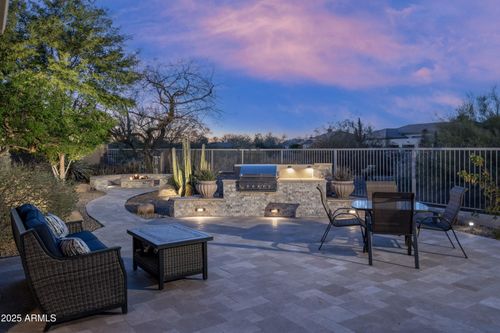 6514 E Crested Saguaro Lane, Scottsdale, AZ, 85266 | Card Image