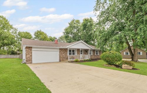 28 Crestview Ct, Fisher, IL, 61843-9436 | Card Image