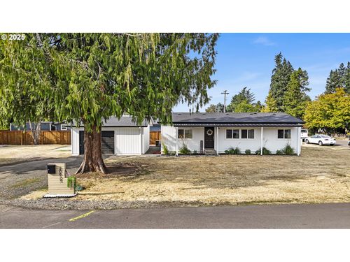 20923 Filbert St Ne, Aurora, OR, 97002-9258 | Card Image