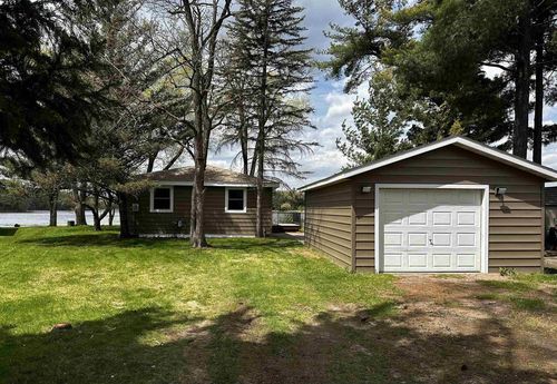71 Cottage Ct, Montello, WI, 53949-9112 | Card Image