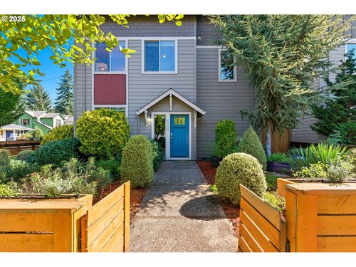 8280 N Burrage Ave, Portland, OR, 97217-6309 | Card Image