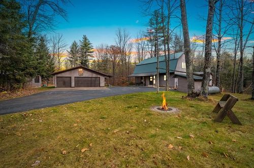14754 N Mccomb Lake Ln, Mountain, WI, 54149-9807 | Card Image