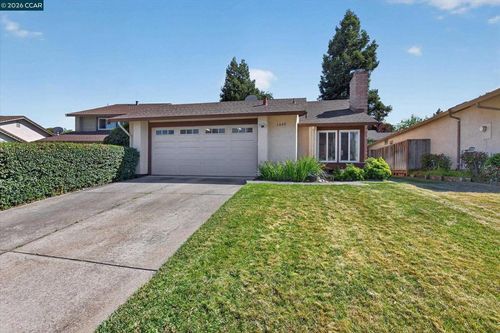 1040 Village Oaks Dr, Martinez, CA, 94553-4150 | Card Image