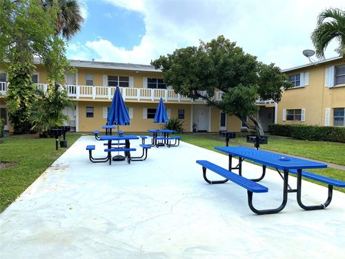 22-500 Se 2nd Ave, Deerfield Beach, FL, 33441-5473 | Card Image