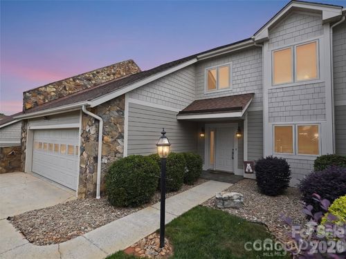 3675 Rock Bridge Dr Ne, Conover, NC, 28613-9499 | Card Image