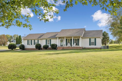 125 Monument Cir, Summertown, TN, 38483-7649 | Card Image