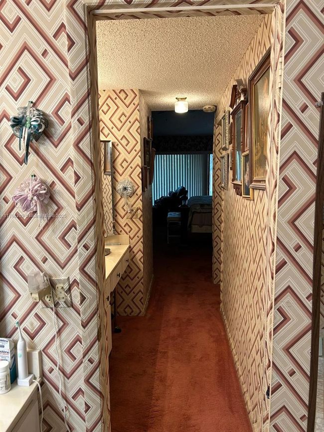2M - 19943 Ne 5 Th Ct, Condo with 2 bedrooms, 2 bathrooms and null parking in Miami FL | Image 11