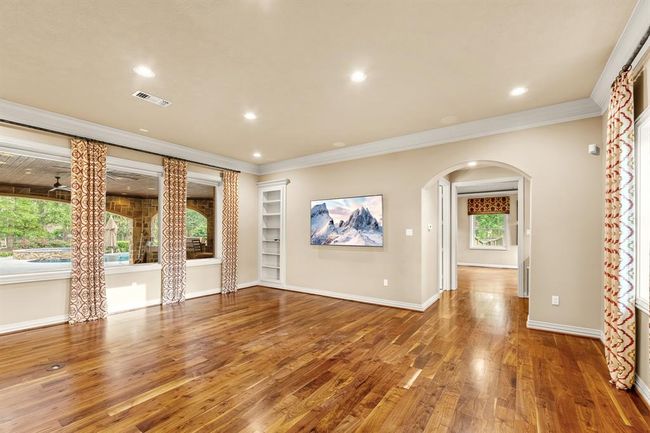28002 Whispering Maple Way, House other with 5 bedrooms, 5 bathrooms and 3 parking in Spring TX | Image 31