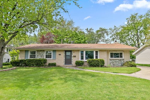 616 Grace Lane, Schaumburg, IL, 60193 | Card Image