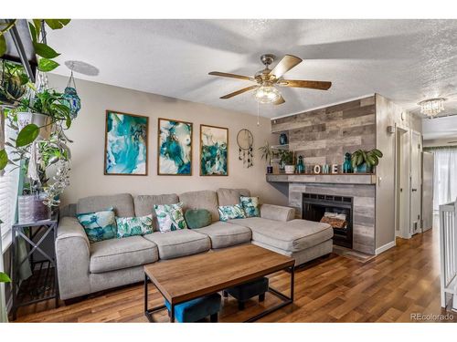 apt-d-17698 E Loyola Dr, Aurora, CO, 80013-7103 | Card Image