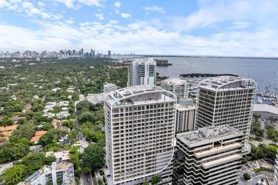 140102 - 2678 Tigertail Ave, Condo with 4 bedrooms, 4 bathrooms and null parking in Miami FL | Image 2