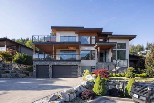 2213 Windsail Pl, Squamish, BC, V8B0T6 | Card Image