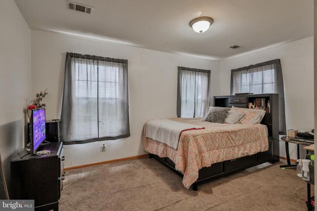 6295 Venture Ct, House other with 4 bedrooms, 4 bathrooms and null parking in Slatington PA | Image 43