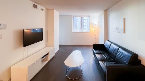 309-1009 Harwood St, Vancouver, BC, V6E0C2 | Card Image