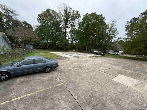 5455 Parkview Church Rd, Baton Rouge, LA, 70816-6021 | Card Image