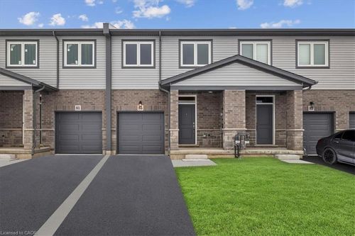 85 Elvira Way, Thorold, ON, L2V0M7 | Card Image