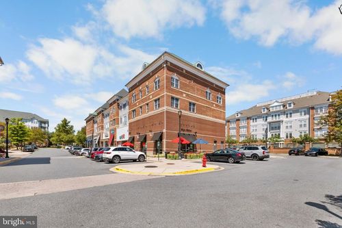 30208-302 King Farm Blvd, ROCKVILLE, MD, 20850-5920 | Card Image