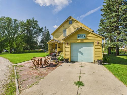 106 Dale Ave Sw, Warroad, MN, 56763-2501 | Card Image