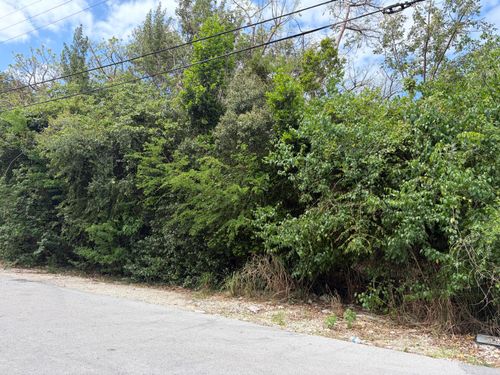 1028 Snapper Ln, Key Largo, FL, 33037-3876 | Card Image