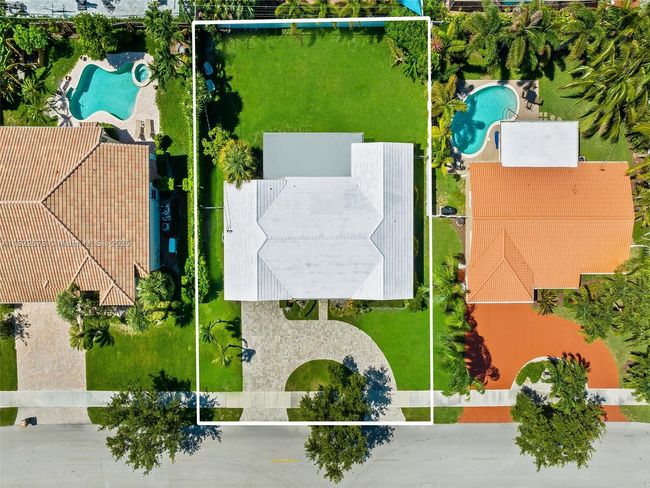 2721 Ne 45 Th St, House other with 2 bedrooms, 2 bathrooms and null parking in Lighthouse Point FL | Image 30