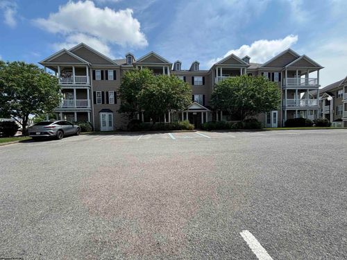 1321 Suncrest Vlg, Morgantown, WV, 26505-3845 | Card Image