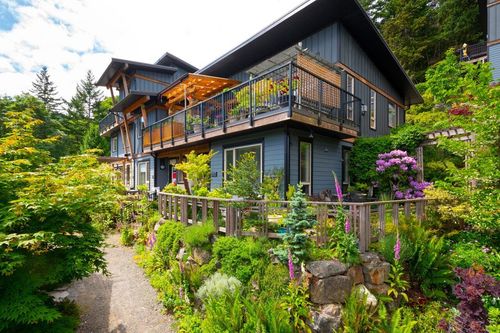 207-726A Belterra Road, Bowen Island, BC, V0N1G2 | Card Image