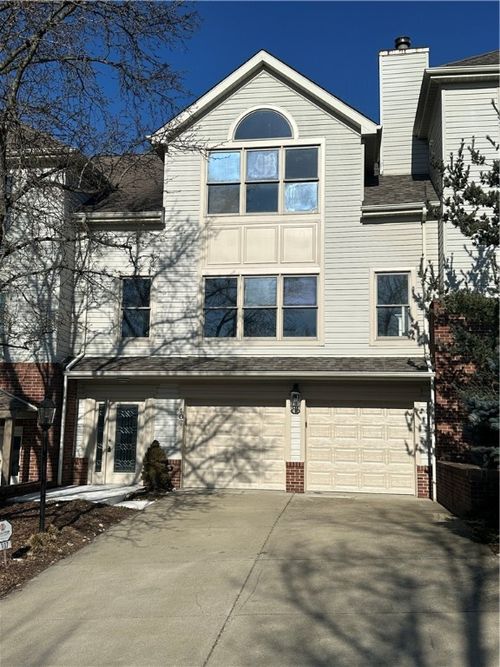 107 Fairway Landings Dr, Canonsburg, PA, 15317-9568 | Card Image