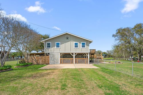 1145 County Road 291, Bay City, TX, 77414-4130 | Card Image