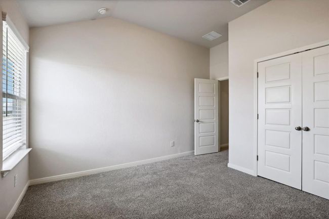 Photo is not of the actual home but is an inspirational photo of builder’s model home and may depict options, furnishings, and/or decorator features that are not included. | Image 43