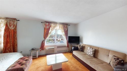 2b-34-43 60th St, Woodside, NY, 11377 | Card Image