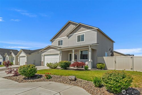 130 S Mystical Ave, East Wenatchee, WA, 98802-5940 | Card Image